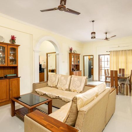 Paradise Inn Kochi Bagian luar foto