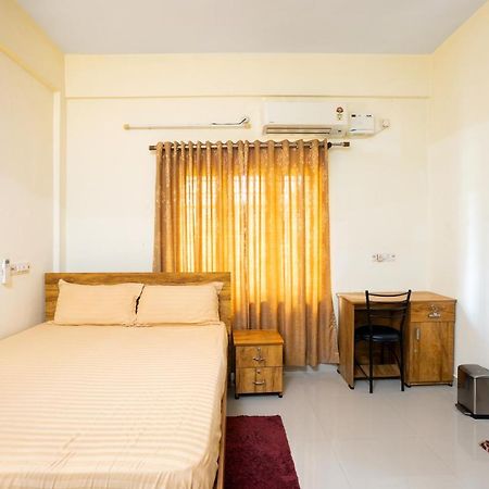 Paradise Inn Kochi Bagian luar foto
