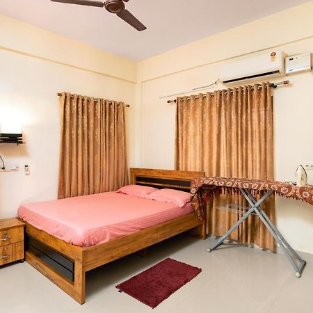 Paradise Inn Kochi Bagian luar foto