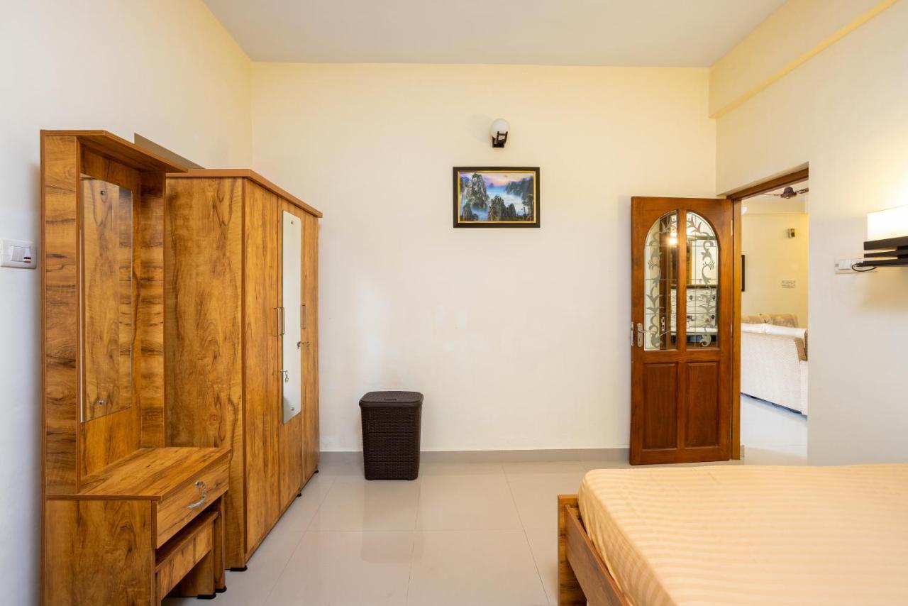 Paradise Inn Kochi Bagian luar foto