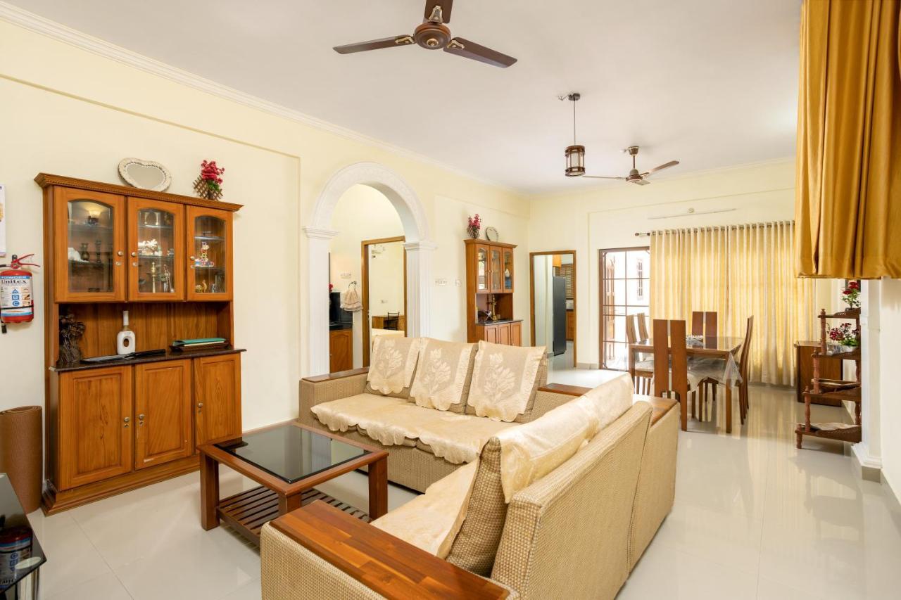 Paradise Inn Kochi Bagian luar foto
