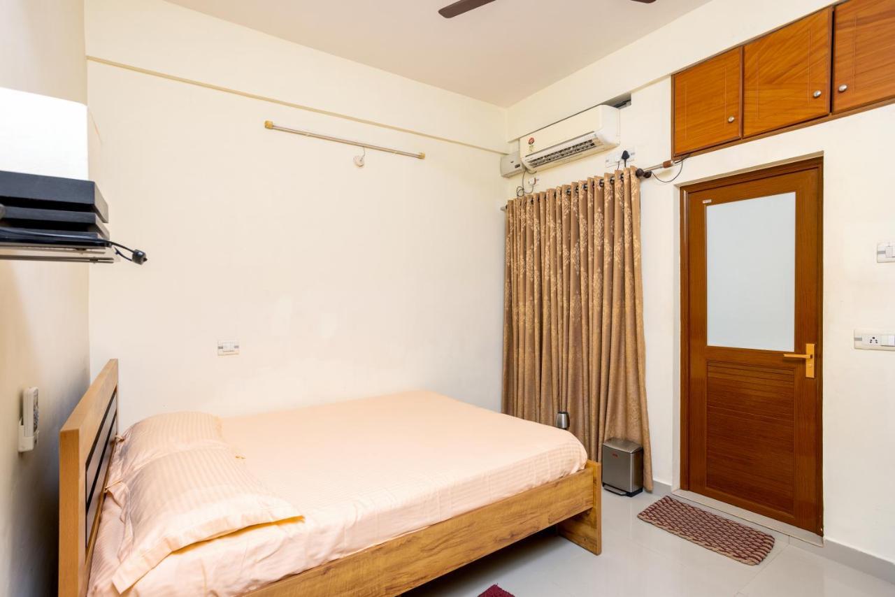 Paradise Inn Kochi Bagian luar foto